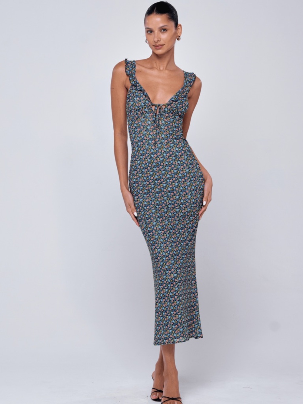 SOS LOOKING FOR THIS RESA DRESS - Picture 2 of 2